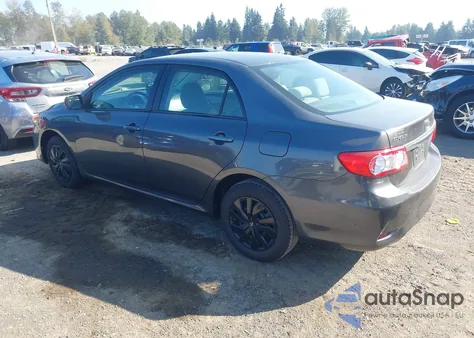 2011 Toyota Corolla Le z USA, uszkodzony, nr VIN 2T1BU4EE4BC574800
